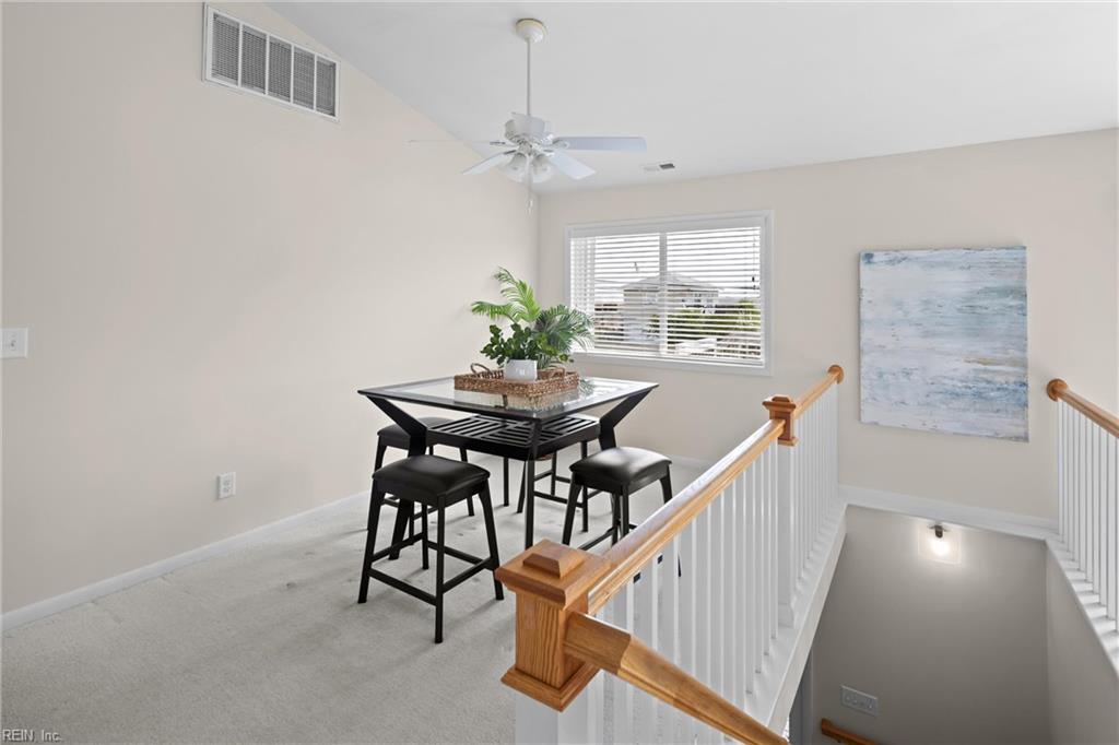 2737 Sandfiddler Rd Property Photo 6