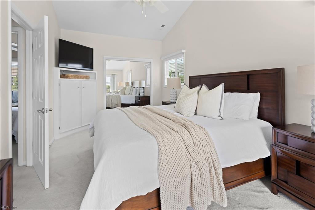 2737 Sandfiddler Rd Property Photo 16