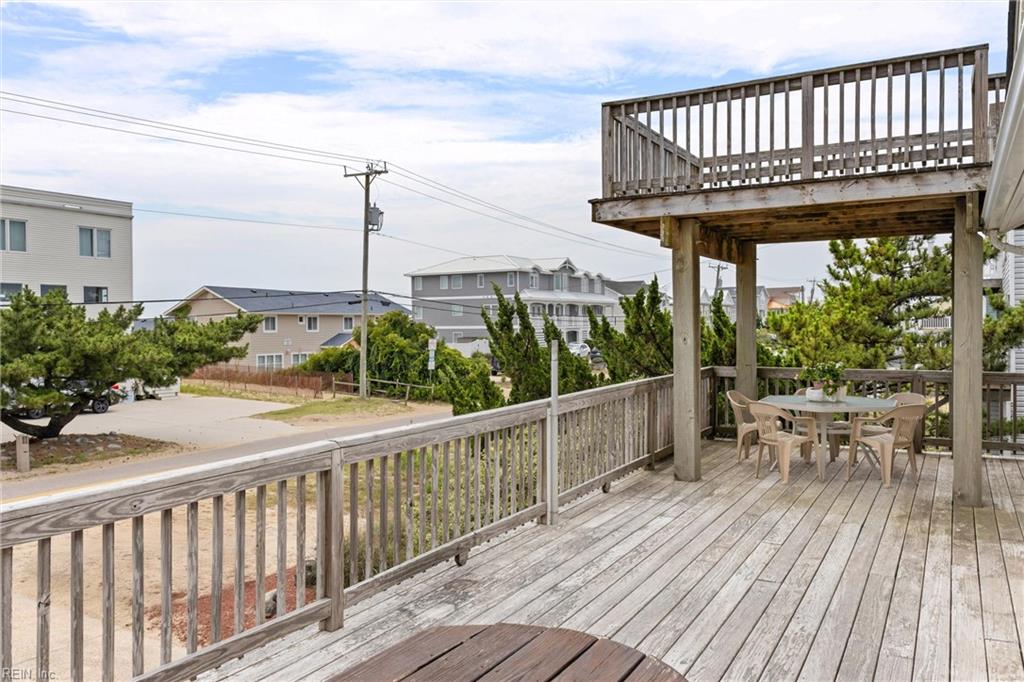 2737 Sandfiddler Rd Property Photo 33