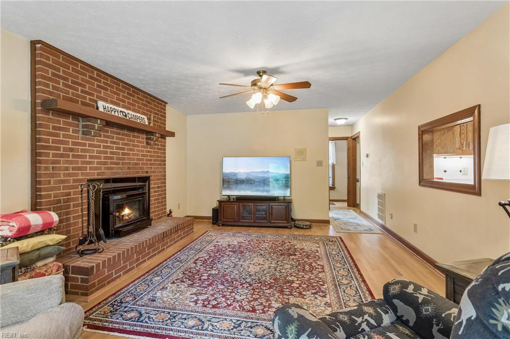 117 Nice Dr Property Photo 23