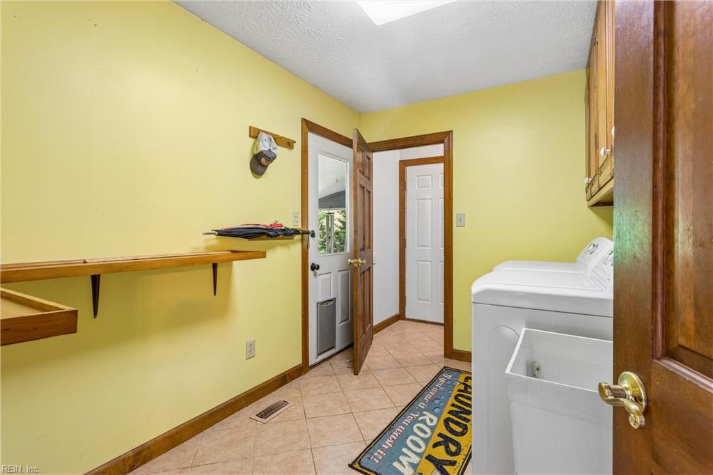 117 Nice Dr Property Photo 24