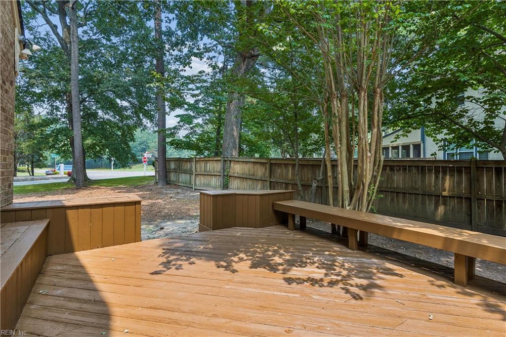 101 Clayton Dr Property Photo 44