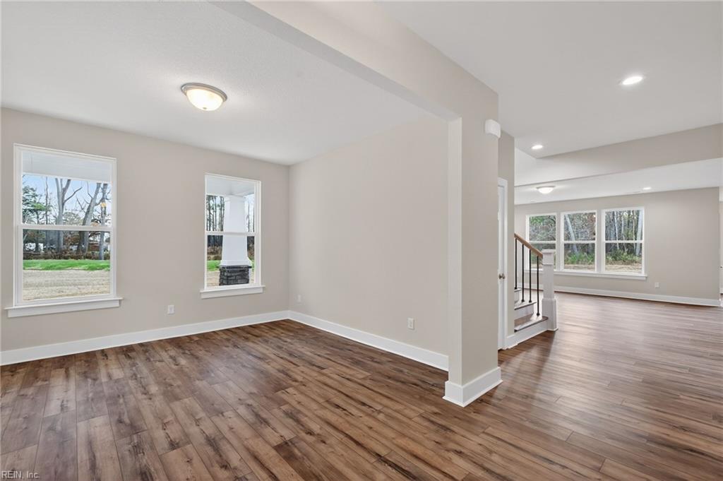 2116 Sanderson Rd Property Photo 14