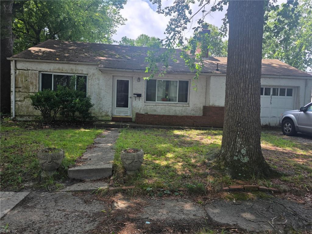 3575 Riverside Dr Property Photo 1