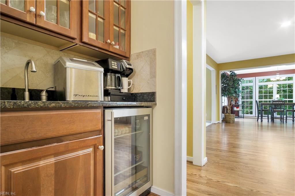3321 Newland Ct Property Photo 12