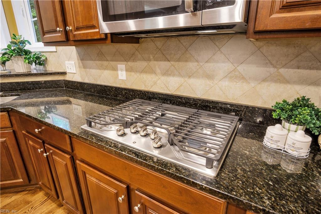 3321 Newland Ct Property Photo 14