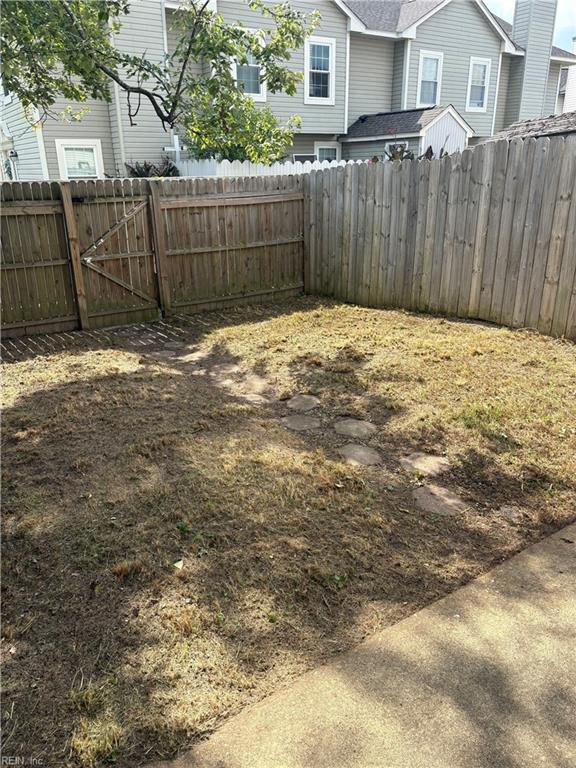 824 Nottaway Dr Property Photo 19