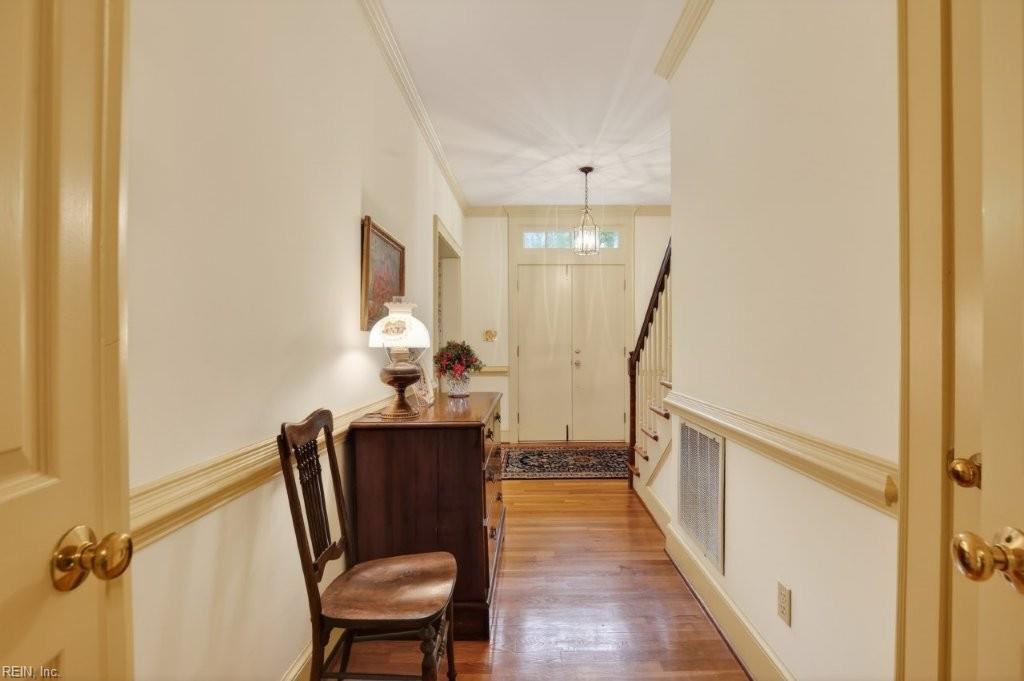 1103 Pine Valley Dr Property Photo 6