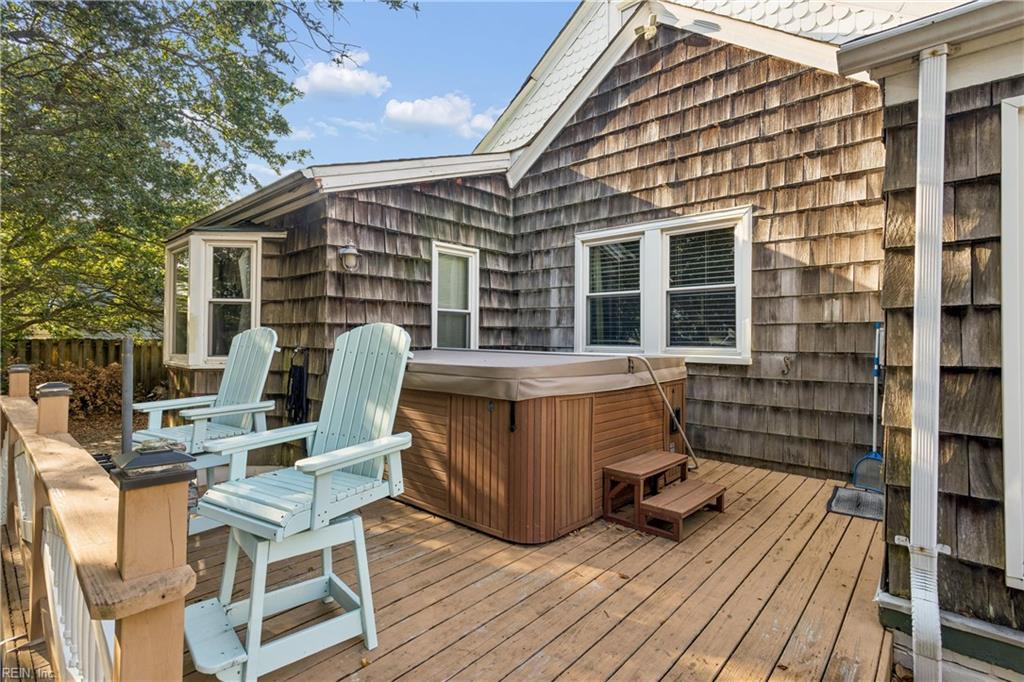 759 Ocean View Ave W Property Photo 44