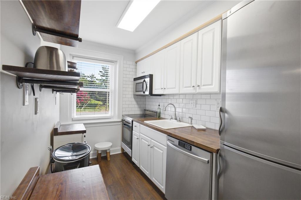 9641 Norfolk Ave Property Photo 17
