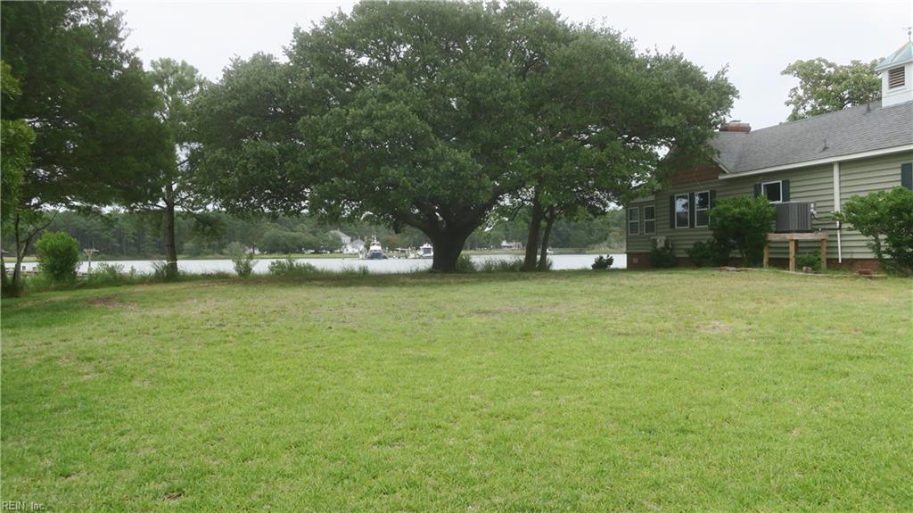 276 Harris Creek Rd Property Photo 3