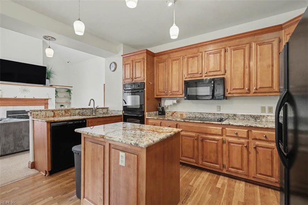 3691 Bridgewater Dr Property Photo 6