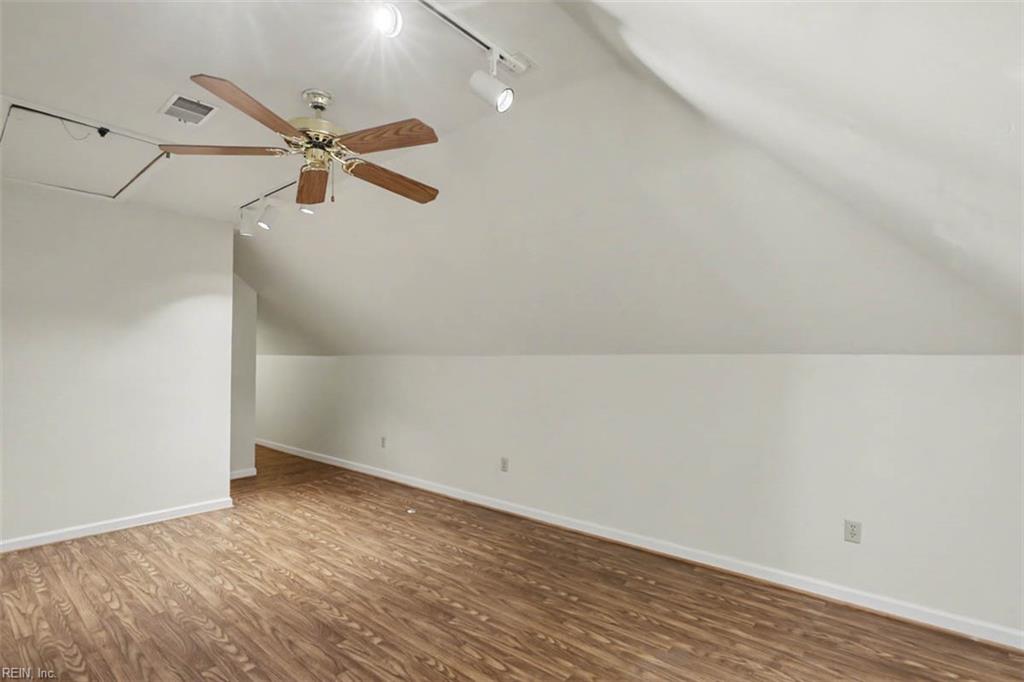 3691 Bridgewater Dr Property Photo 24