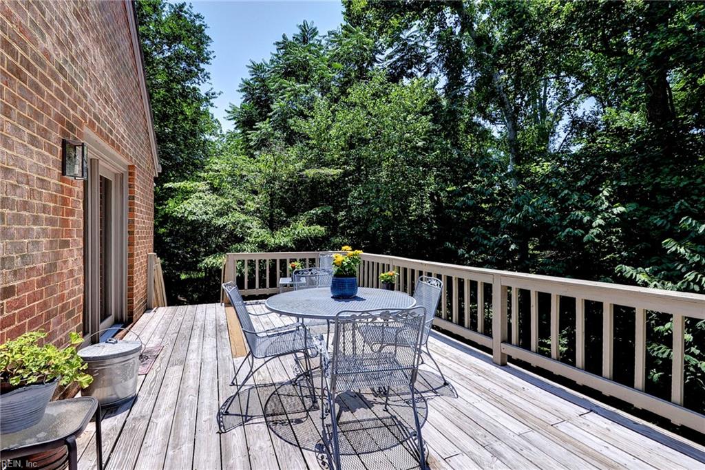 224 William Barksdale Property Photo 7