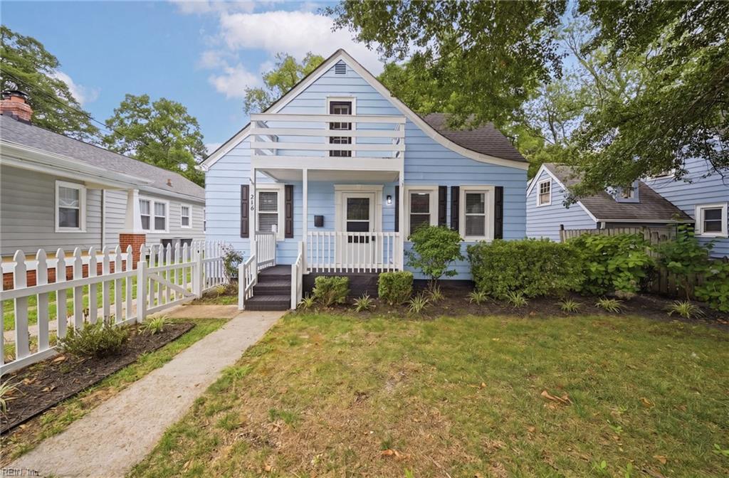 216 Manteo Ave Property Photo 3