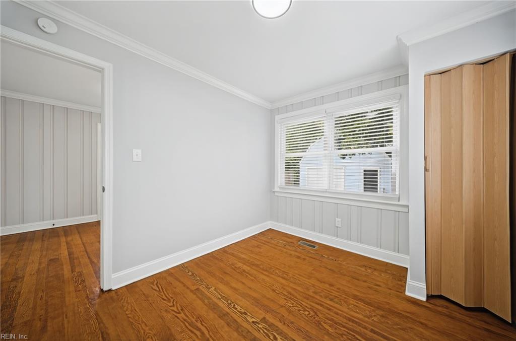 216 Manteo Ave Property Photo 8