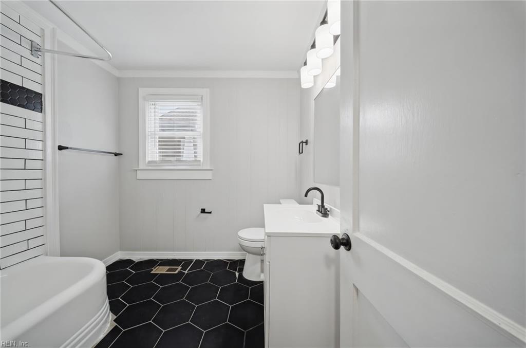 216 Manteo Ave Property Photo 23