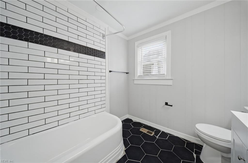 216 Manteo Ave Property Photo 24