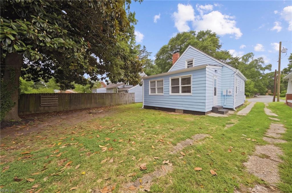 216 Manteo Ave Property Photo 27