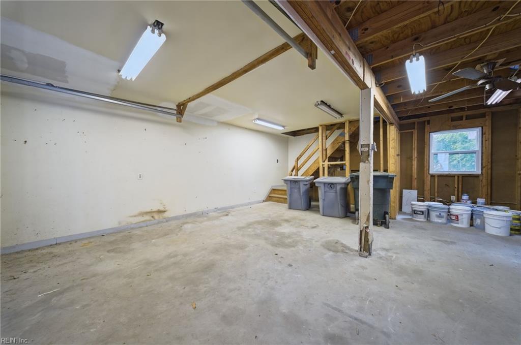 216 Manteo Ave Property Photo 35