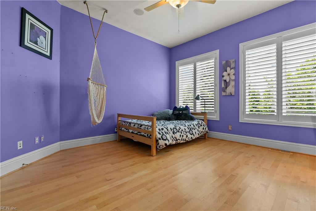 1865 S Woodside Ln Property Photo 36