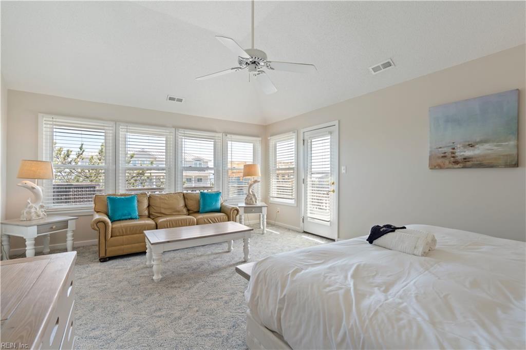 2349 Sandfiddler Rd Property Photo 18