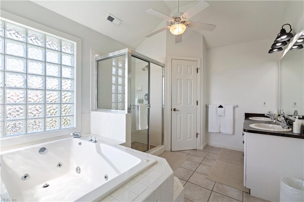 2349 Sandfiddler Rd Property Photo 20