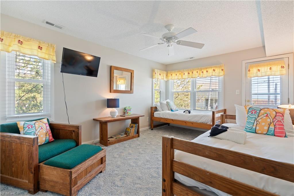 2349 Sandfiddler Rd Property Photo 27