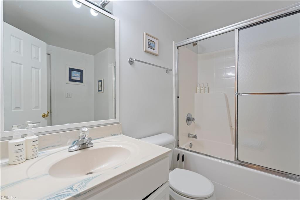 2349 Sandfiddler Rd Property Photo 32