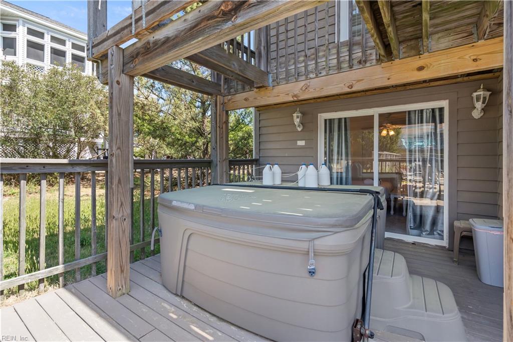 2349 Sandfiddler Rd Property Photo 40