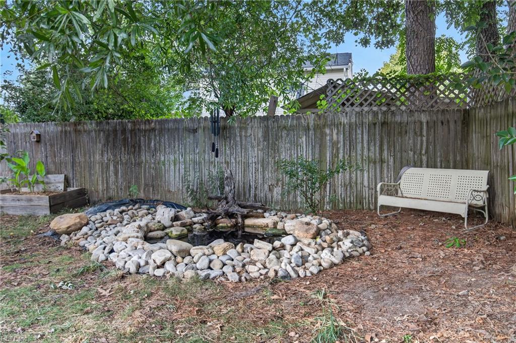 4804 Sullivan Blvd Property Photo 26