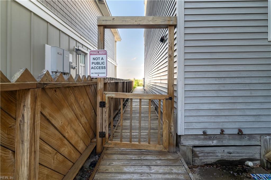 1326 W Ocean View Ave Property Photo 19