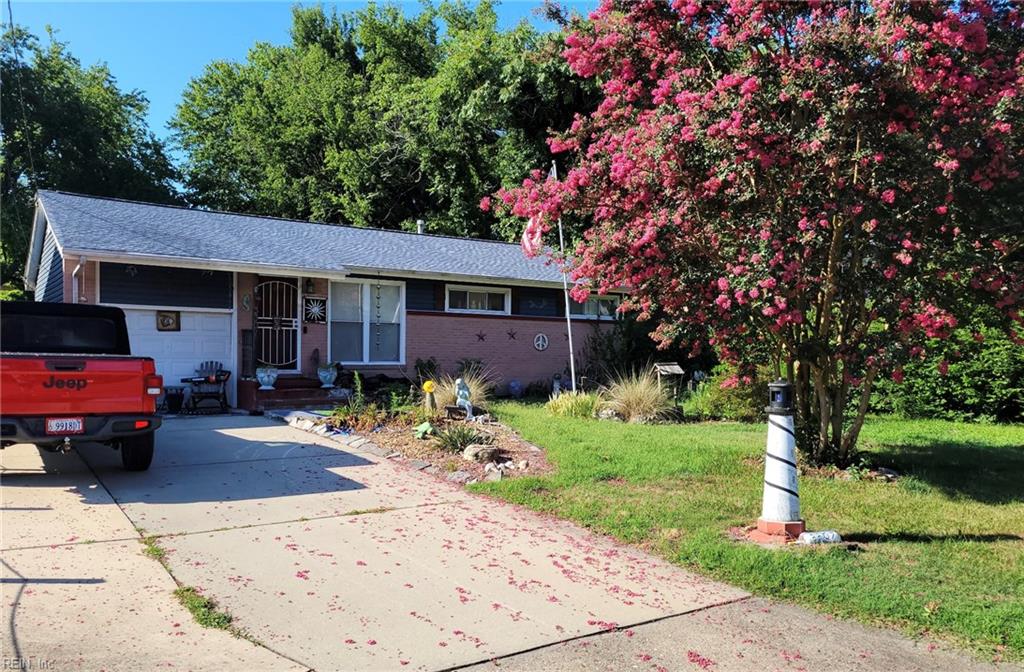 3307 W Weaver Rd W Property Photo 1