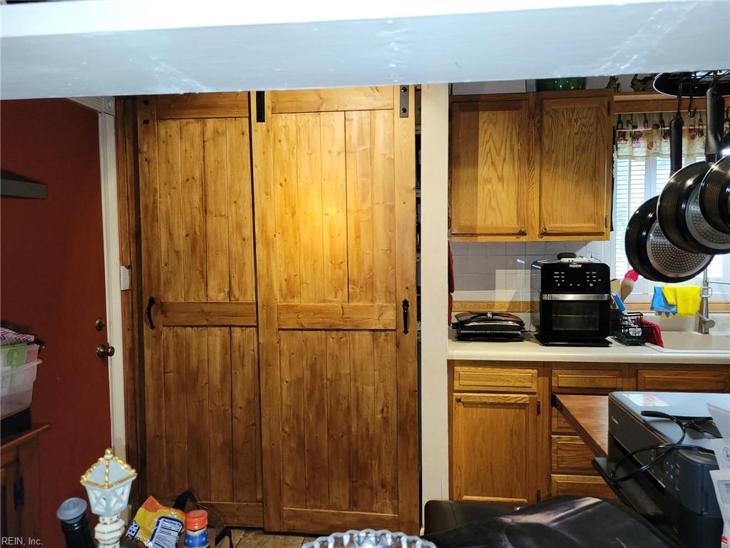 3307 W Weaver Rd W Property Photo 6