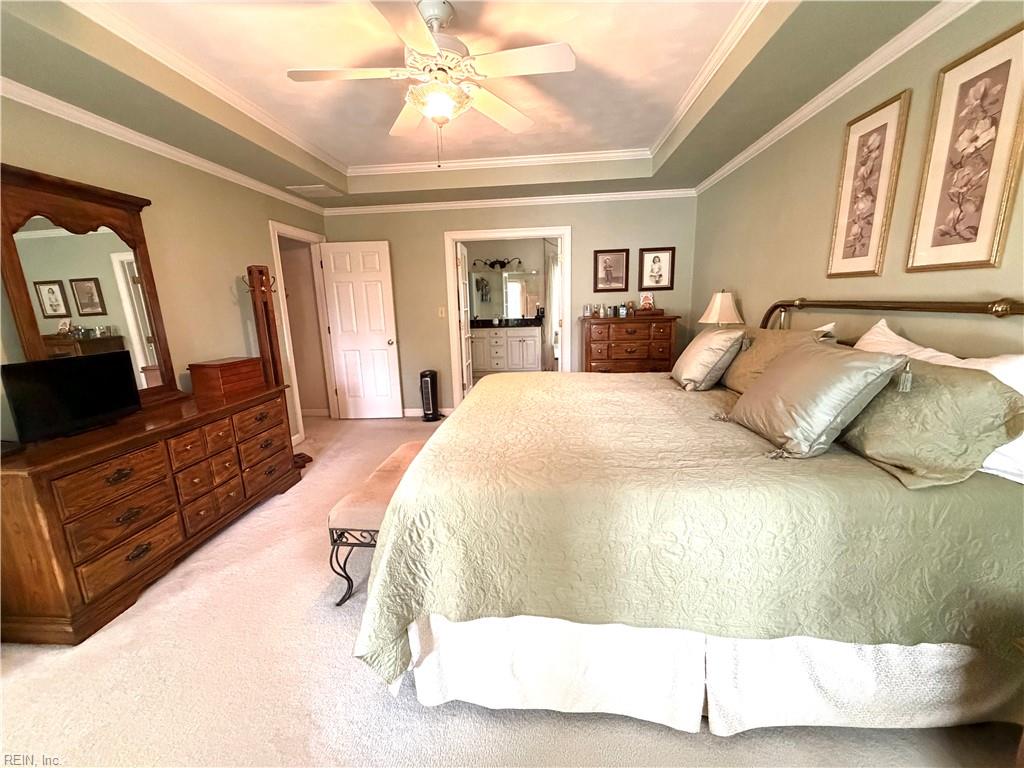 810 Hedgerow Ct Property Photo 29