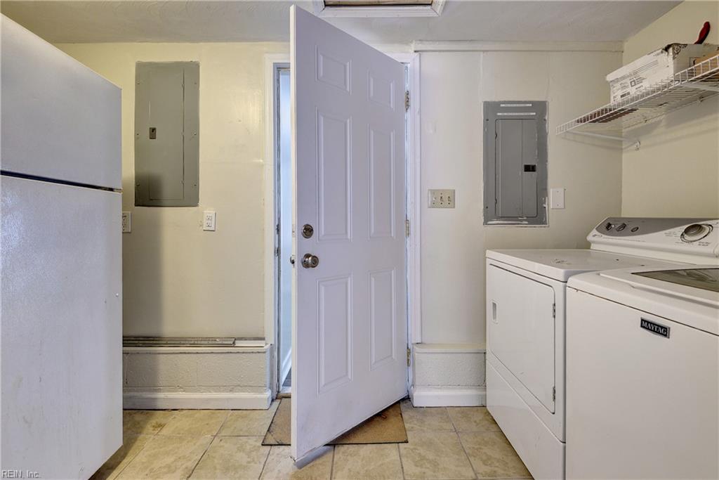 806 Burton St Property Photo 20