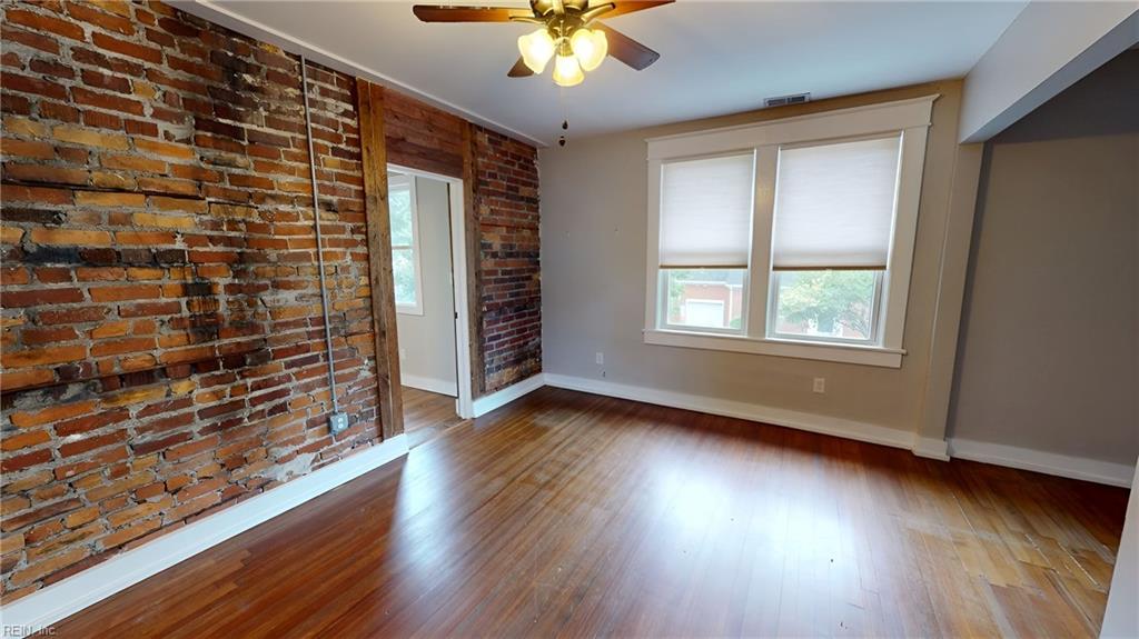 2800 Somme Ave Property Photo 24