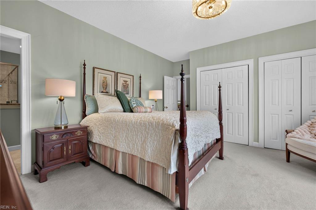 1046 Collection Creek Way Property Photo 20