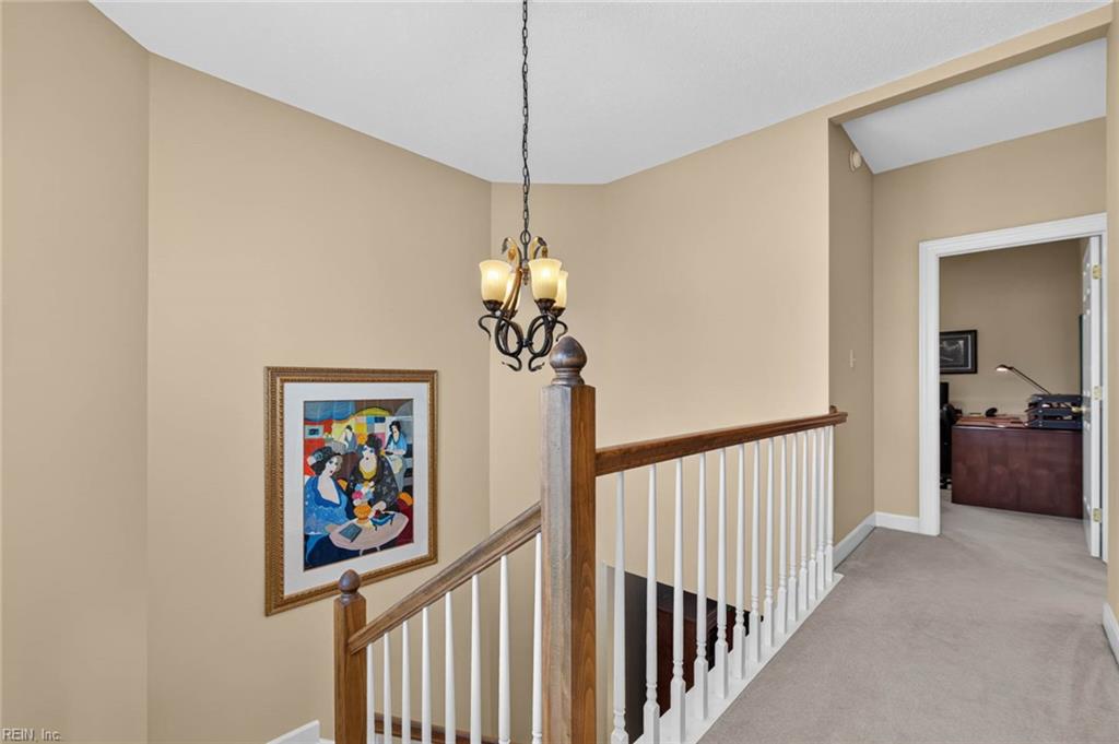 1046 Collection Creek Way Property Photo 26