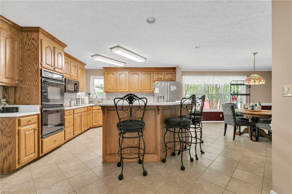 23080 Quail Covey Ct Property Photo 8