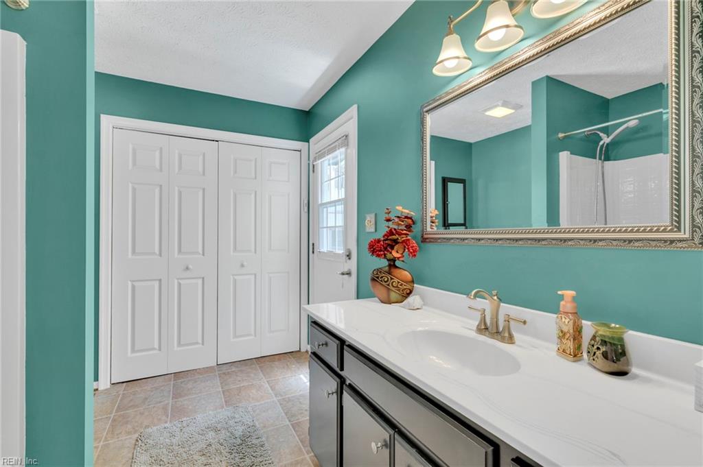 23080 Quail Covey Ct Property Photo 13