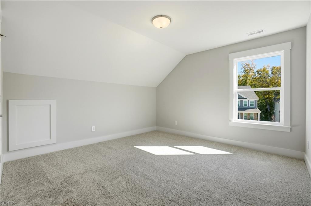 403 Warraskoyak Xing Property Photo 20