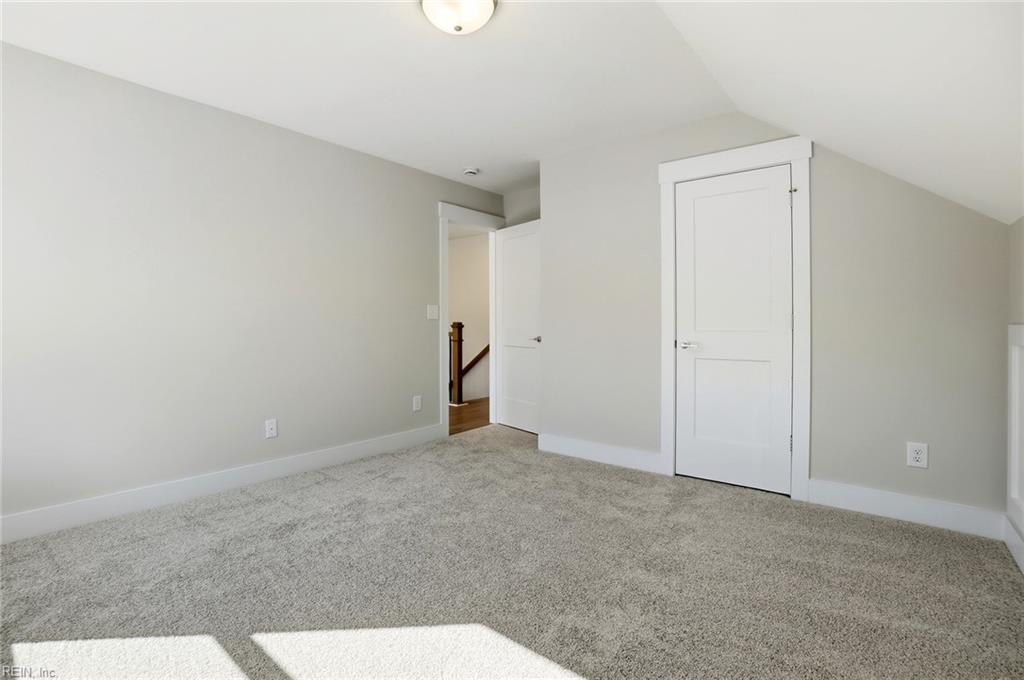 403 Warraskoyak Xing Property Photo 21