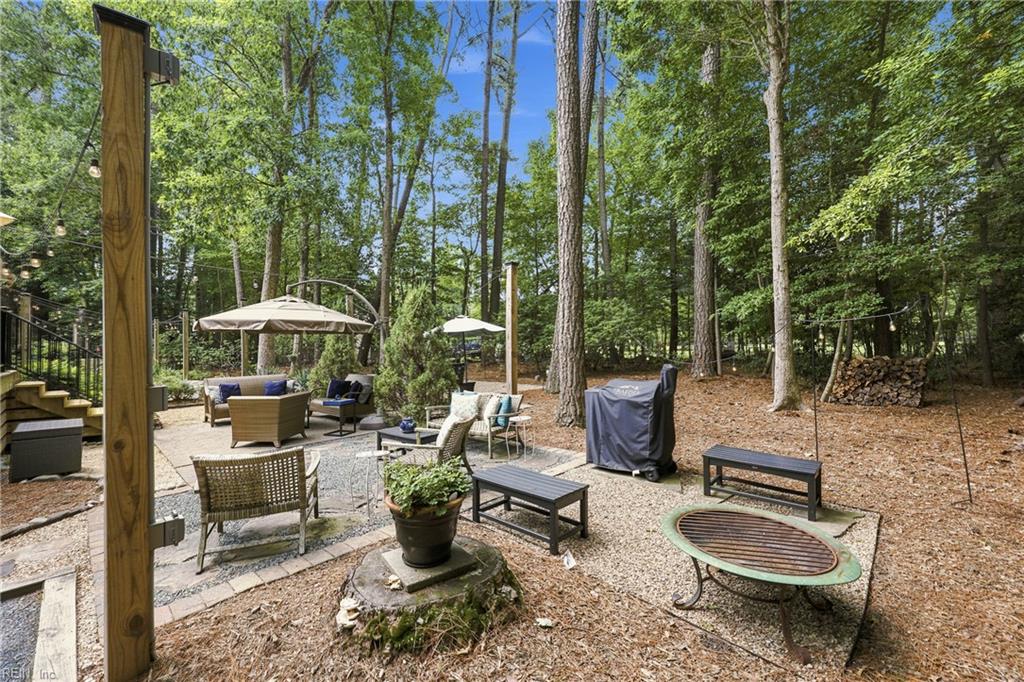 101 Adams Ct Property Photo 43