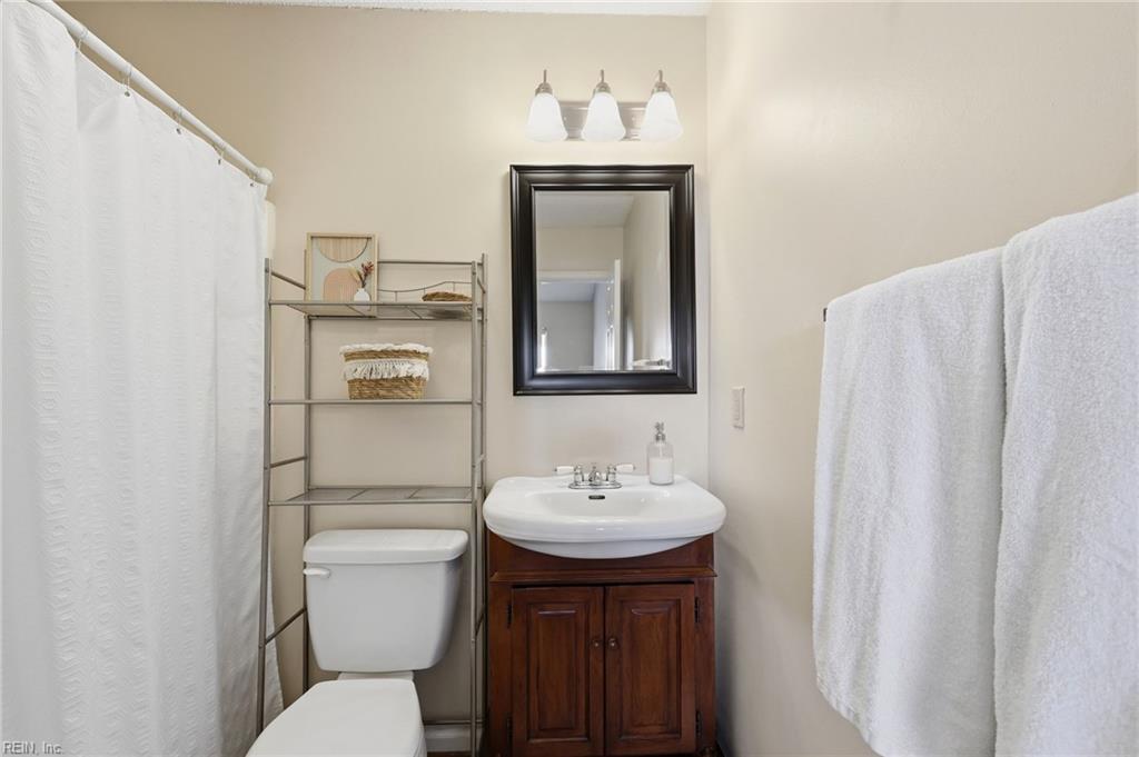 207 Westover Ave Property Photo 17