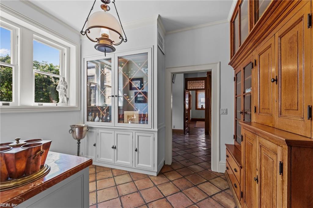 507 Pembroke Ave Property Photo 11