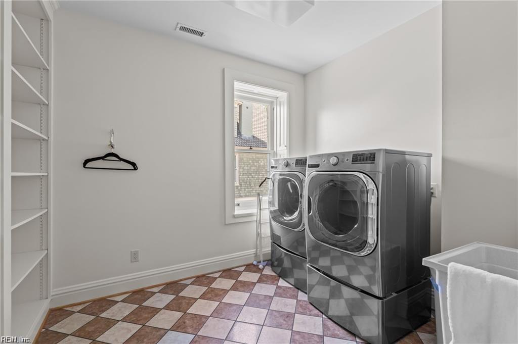 507 Pembroke Ave Property Photo 36