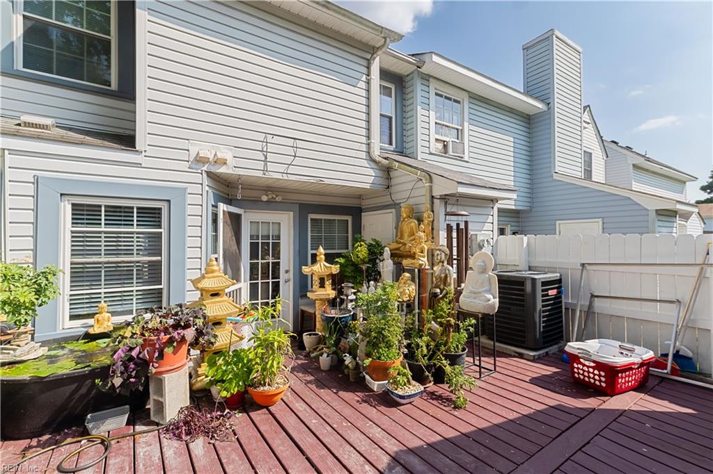 1806 Beckwood Cmn Property Photo 12