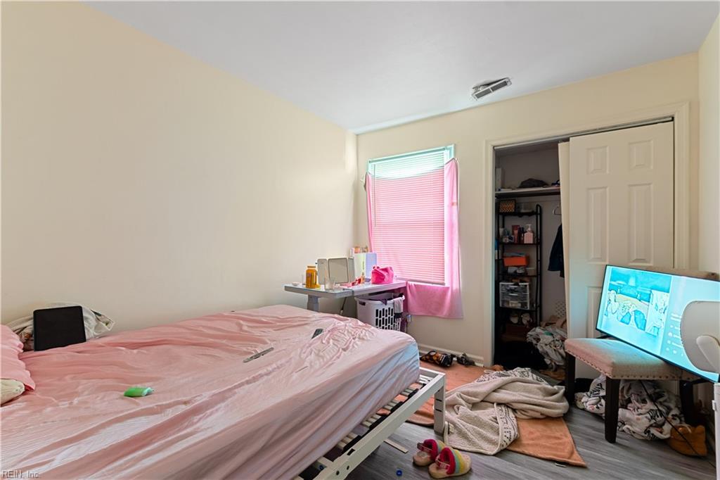 1806 Beckwood Cmn Property Photo 19