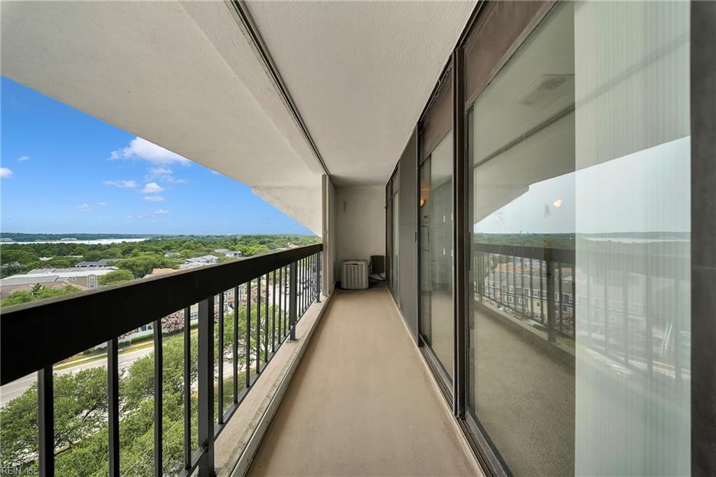 3558 Shore Dr Property Photo 25